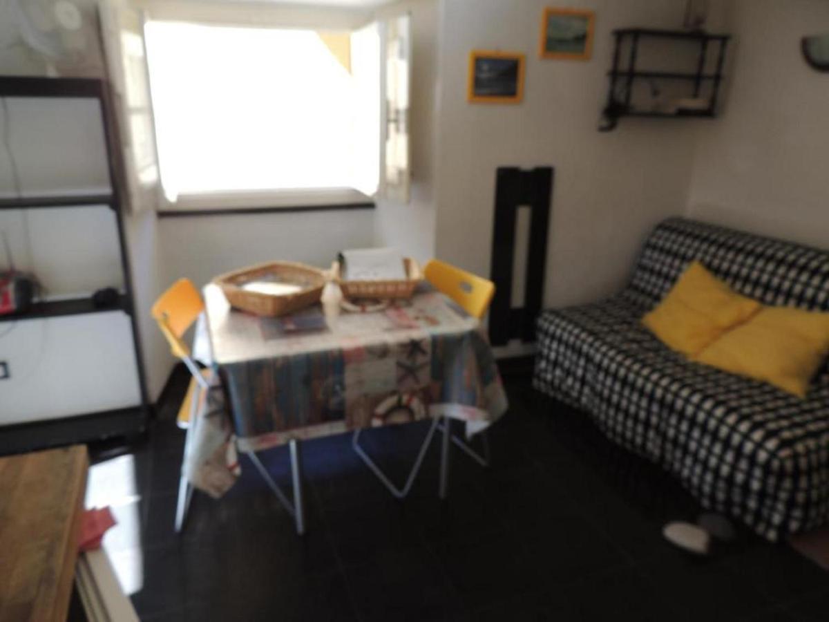 Bilocale Centro Storico - Via Sant' Erasmo Apartment โบนัสโซลา ภายนอก รูปภาพ